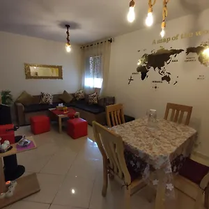 Beautiful Ground-floor With Portable Air Conditioning, Parking, And Free Wi-fi Casablanca